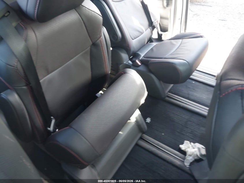 2025 Toyota Sienna VIN 5TDCSKFC5SS197882 IAAI salvage auction — WATER/FLOOD, Salvage Title, sold $22,500 on 2026-07-28 (photo 8)