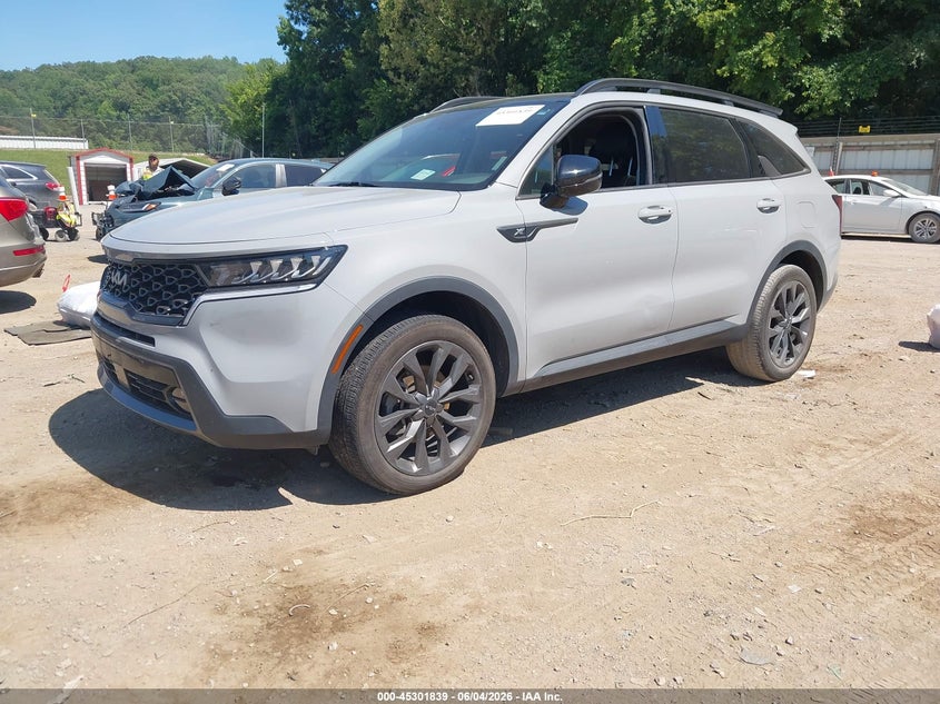 2022 Kia Sorento VIN 5XYRHDLF7NG096184 IAAI salvage auction — WATER/FLOOD, Salvage Title, sold $9,975 on 2026-07-24 (photo 2)