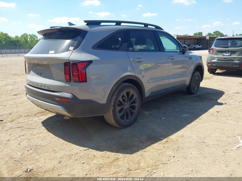 2022 Kia Sorento VIN 5XYRHDLF7NG096184 IAAI salvage auction — WATER/FLOOD, Salvage Title, sold $9,975 on 2026-07-24 (photo 4)