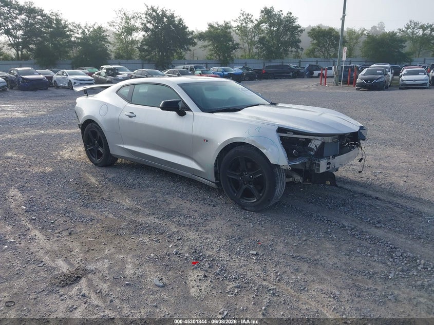 2017 Chevrolet Camaro VIN 1G1FB1RS9H0110175 — IAAI salvage auction photo
