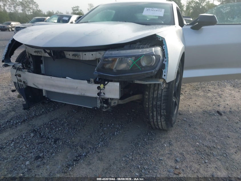 2017 Chevrolet Camaro VIN 1G1FB1RS9H0110175 IAAI salvage auction — FRONT END, Salvage Title, sold $2,600 on 2026-07-05 (photo 6)