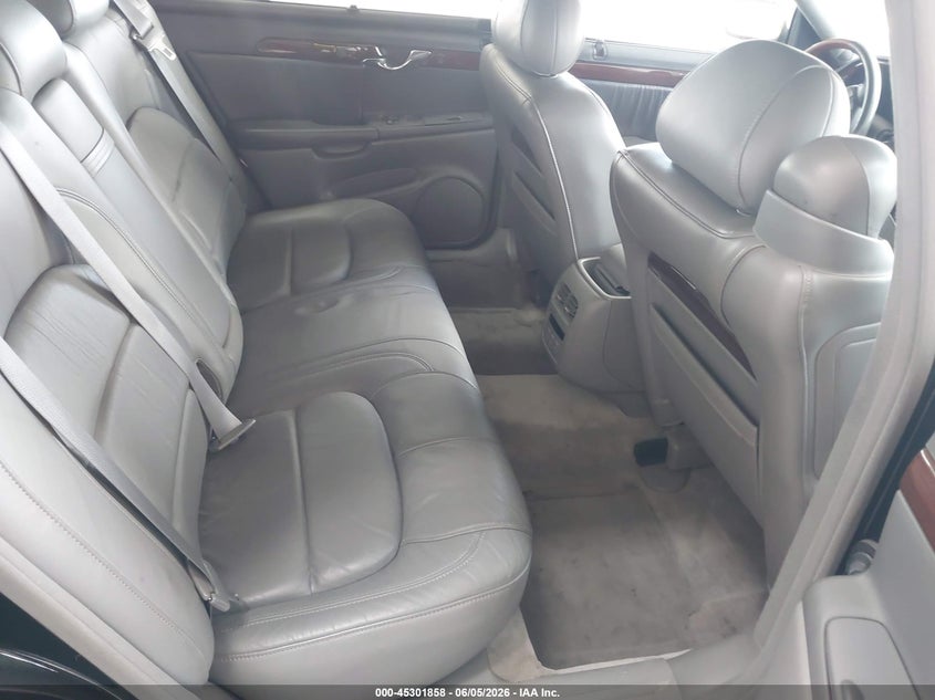 2001 Cadillac De ville VIN 1G6KE54Y91U252950 IAAI salvage auction — NORMAL WEAR, Clear (New York), sold $450 on 2026-07-08 (photo 8)