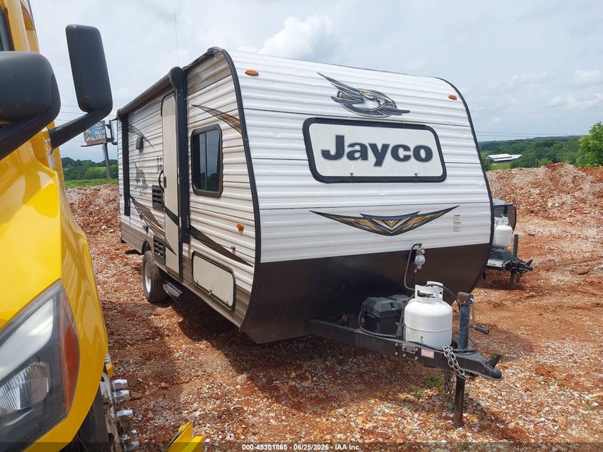 2019 Jayco Other VIN 1UJBJ0AJXJ17B0383 IAAI salvage auction — HAIL, Salvage (Missouri), sold $3,150 on 2026-07-29 (photo 1)