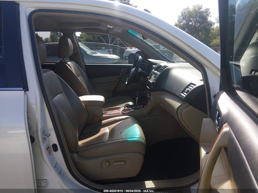 2013 Toyota Highlander VIN 5TDDK3EH7DS264508 IAAI salvage auction — FRONT END, Salvage Title, sold $5,400 on 2026-07-16 (photo 5)
