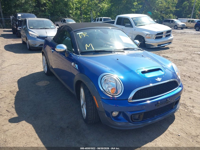 2013 Mini Roadster VIN WMWSY3C55DT565260 IAAI salvage auction — LEFT SIDE, Salvage - Greater Than 75% (Maryland), sold $25 on 2026-07-29 (photo 1)