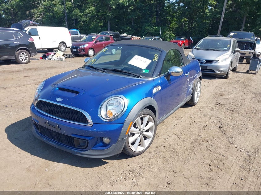 2013 Mini Roadster VIN WMWSY3C55DT565260 IAAI salvage auction — LEFT SIDE, Salvage - Greater Than 75% (Maryland), sold $25 on 2026-07-29 (photo 2)