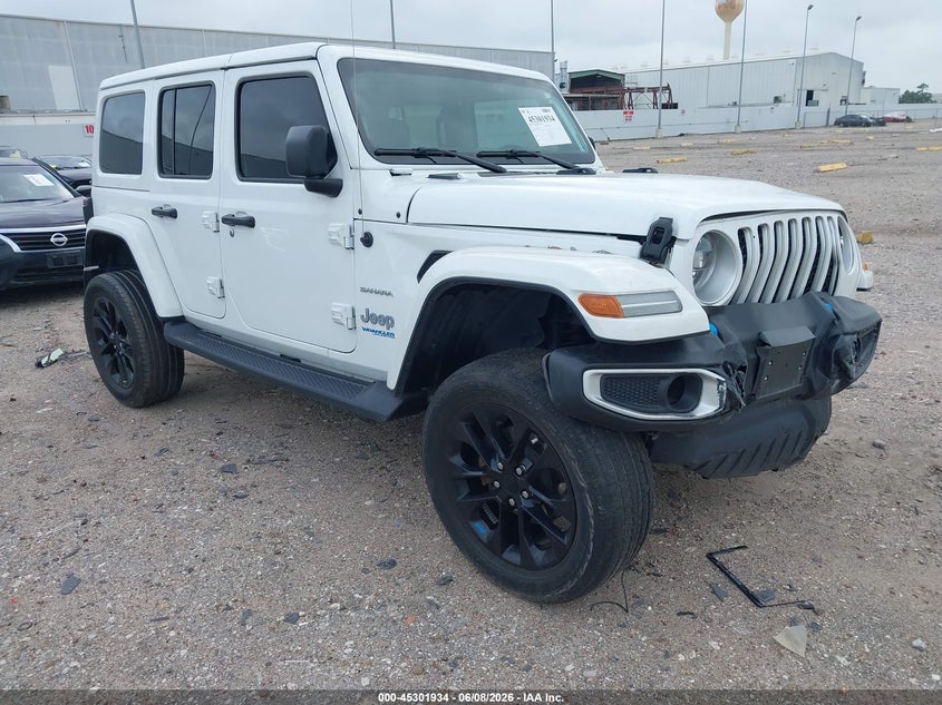2022 Jeep Wrangler / VIN 1C4JJXP66NW108227 IAAI salvage auction — FRONT END, Salvage Title, sold $10,900 on 2026-08-13 (photo 1)