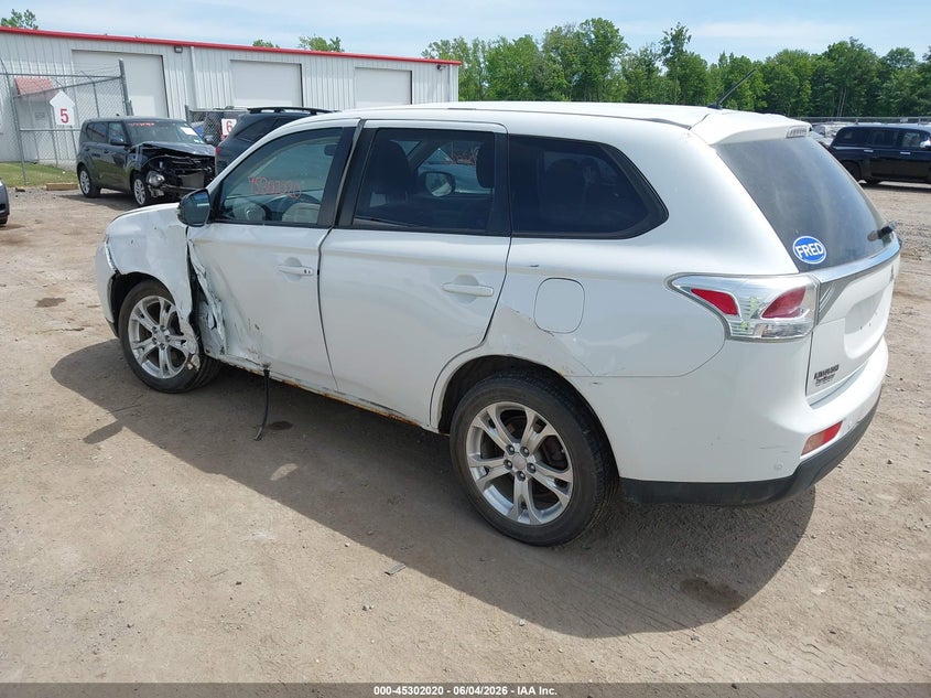 2014 Mitsubishi Outlander VIN JA4AZ3A37EZ015693 IAAI salvage auction — LEFT SIDE, Salvage Title, sold $475 on 2026-07-21 (photo 3)