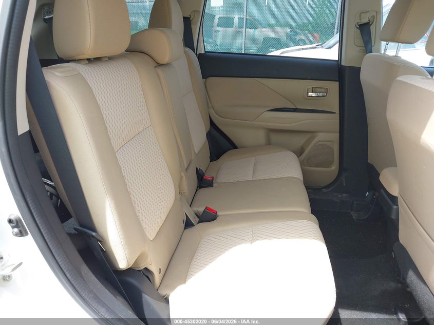 2014 Mitsubishi Outlander VIN JA4AZ3A37EZ015693 IAAI salvage auction — LEFT SIDE, Salvage Title, sold $475 on 2026-07-21 (photo 8)