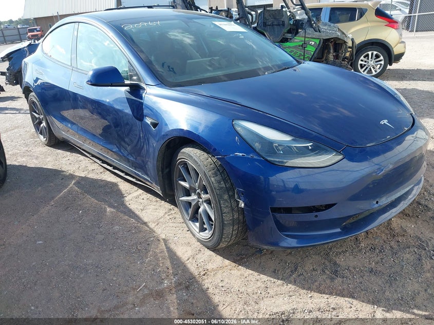2022 Tesla Model 3 VIN 5YJ3E1EB3NF290435 IAAI salvage auction — FRONT & REAR, Clear (Oklahoma), sold $5,300 on 2026-08-01 (photo 1)