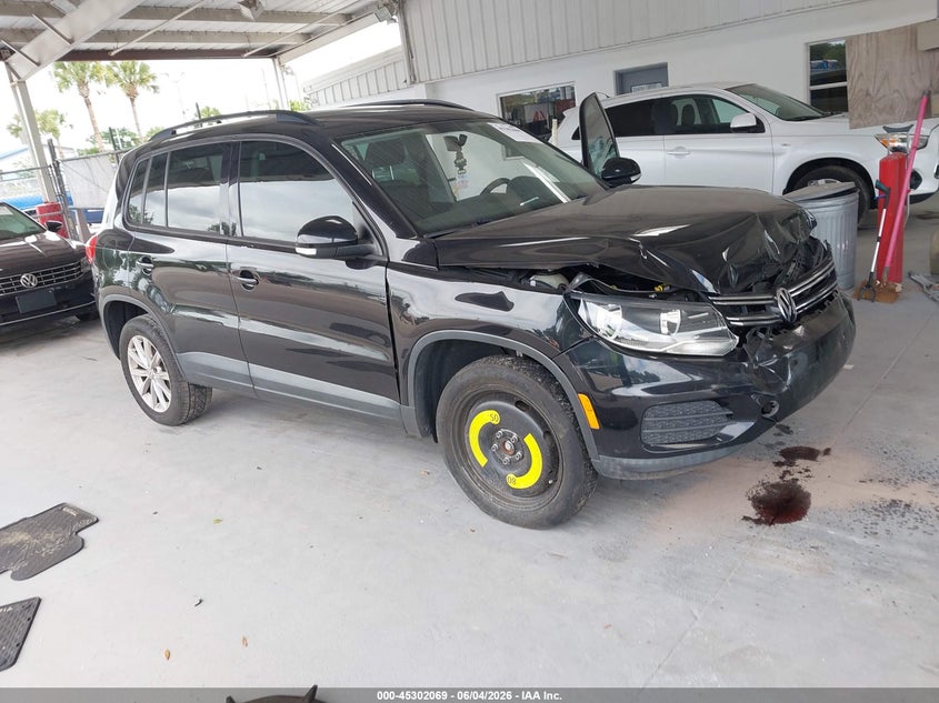2017 Volkswagen Tiguan VIN WVGAV7AX1HK043252 IAAI salvage auction — FRONT END, Salvage Title, sold $1,500 on 2026-07-08 (photo 1)