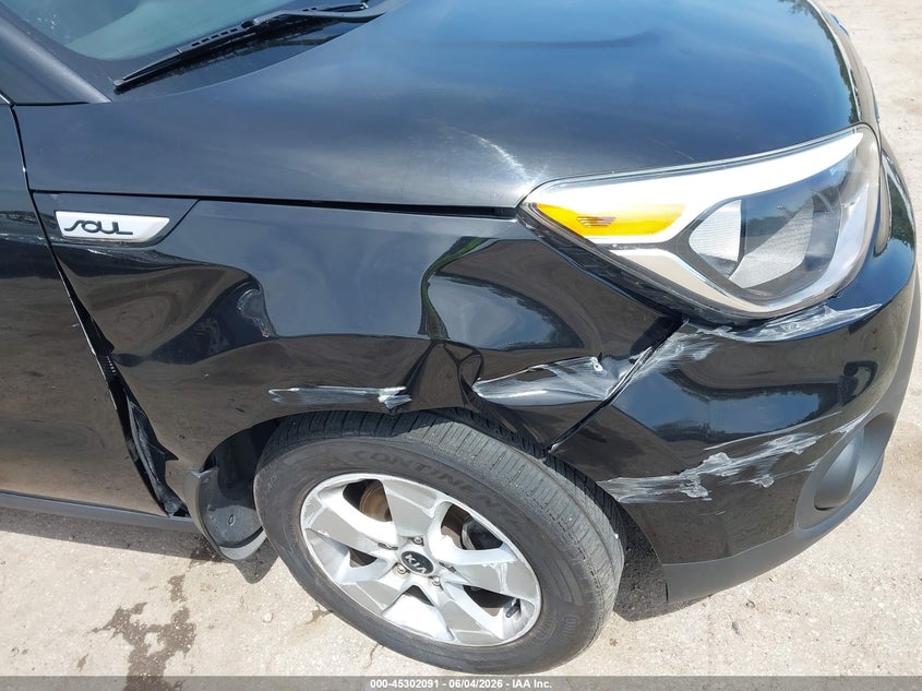 2019 Kia Soul VIN KNDJN2A2XK7917541 IAAI salvage auction — LEFT SIDE, Salvage Title, sold $75 on 2026-07-28 (photo 6)