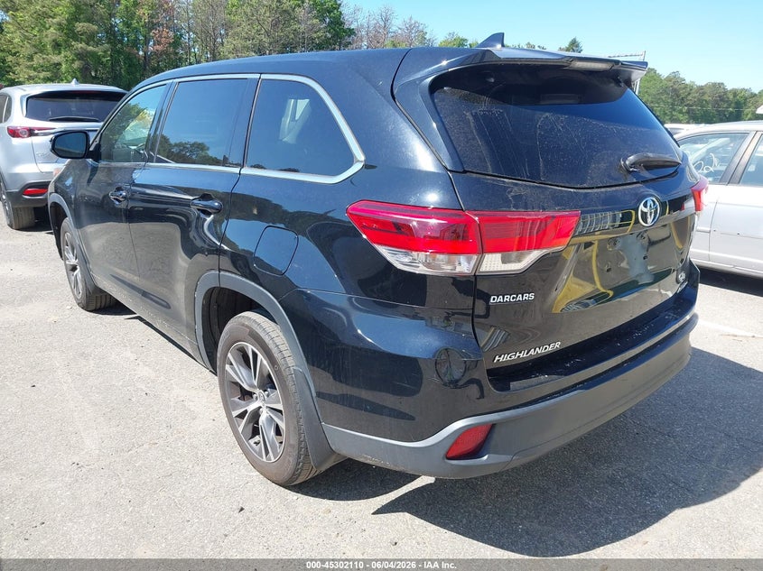2017 Toyota Highlander VIN 5TDBZRFH6HS381779 IAAI salvage auction — NORMAL WEAR, Salvage Title, sold $10,600 on 2026-07-14 (photo 3)