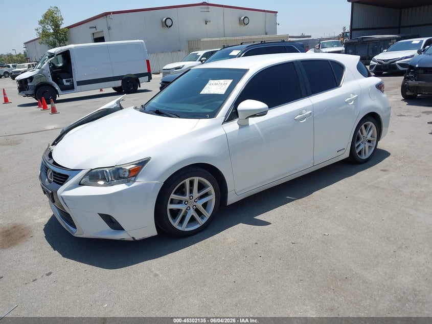 2017 Lexus Ct VIN JTHKD5BH0H2288064 IAAI salvage auction — RIGHT FRONT, Salvage Title, sold $3,550 on 2026-07-27 (photo 2)