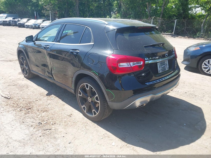 2018 Mercedes-benz Gla-klasse VIN WDCTG4GB8JJ468877 IAAI salvage auction — LEFT SIDE, Salvage (Rhode Island), sold $5,800 on 2026-07-28 (photo 3)