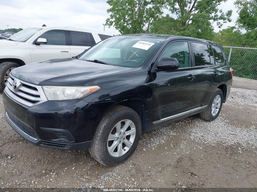 2013 Toyota Highlander VIN 5TDZK3EH9DS128970 IAAI salvage auction — REAR END, Salvage (Illinois), sold $3,150 on 2026-07-21 (photo 2)