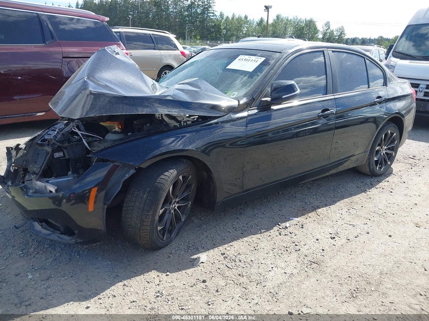 2017 BMW 3er VIN WBA8E5G59HNU22413 IAAI salvage auction — FRONT END, Salvage (West Virginia), sold $400 on 2026-08-12 (photo 2)