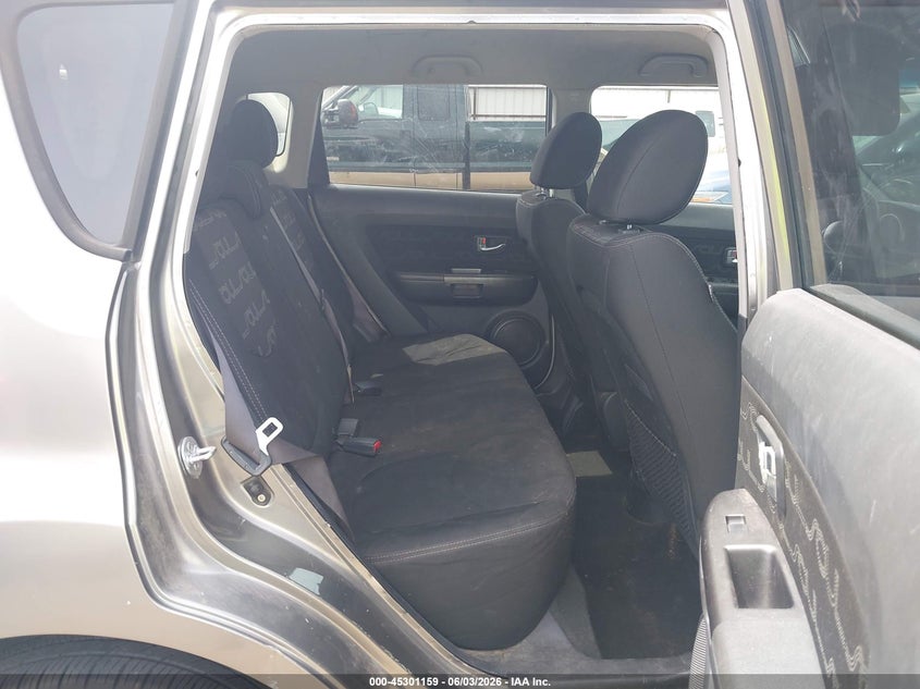 2013 Kia Soul VIN KNDJT2A68D7510054 IAAI salvage auction — NORMAL WEAR, Clear (Washington), sold $350 on 2026-07-28 (photo 8)