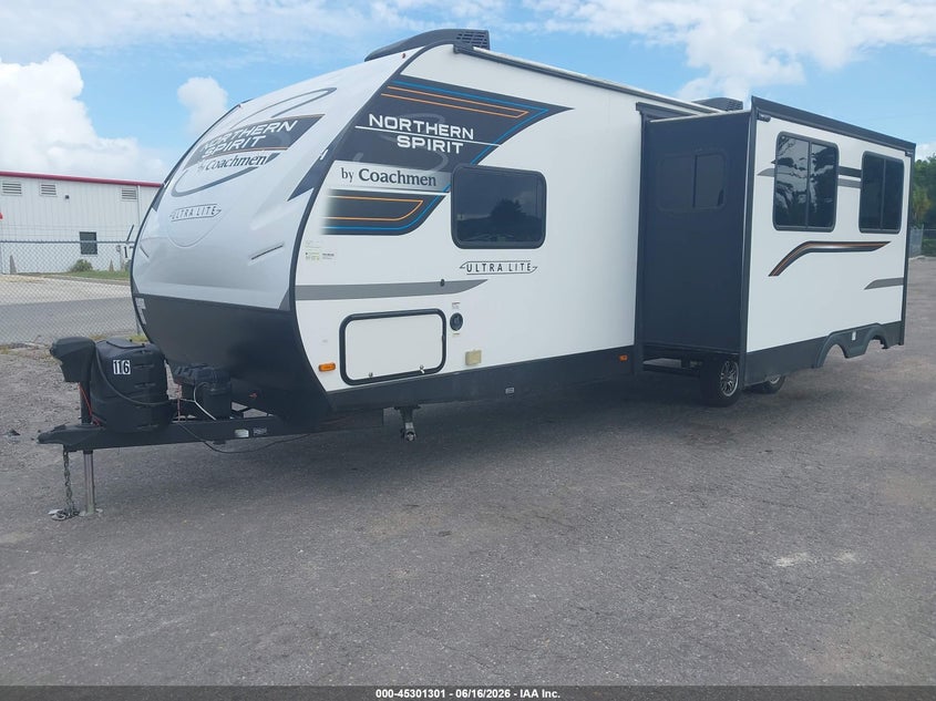 2023 Forest river Northern spirit travel trailer VIN 5ZT2SBVB3PS044841 IAAI salvage auction — BIOHAZARD/CHEMICAL, Rebuildable (Florida), sold $9,000 on 2026-07-14 (photo 2)