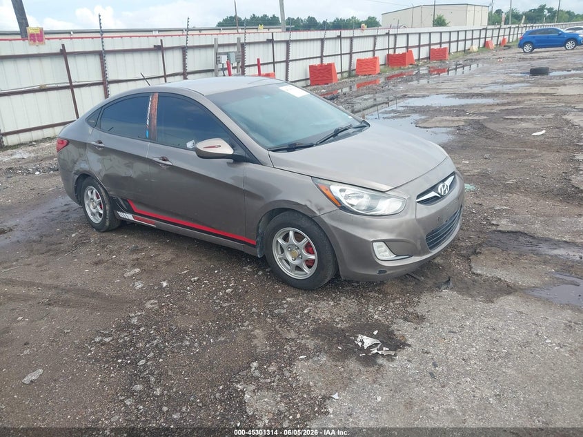 2013 Hyundai Accent VIN KMHCT4AE1DU349491 IAAI salvage auction — LEFT SIDE, Salvage Title, sold $625 on 2026-07-24 (photo 1)