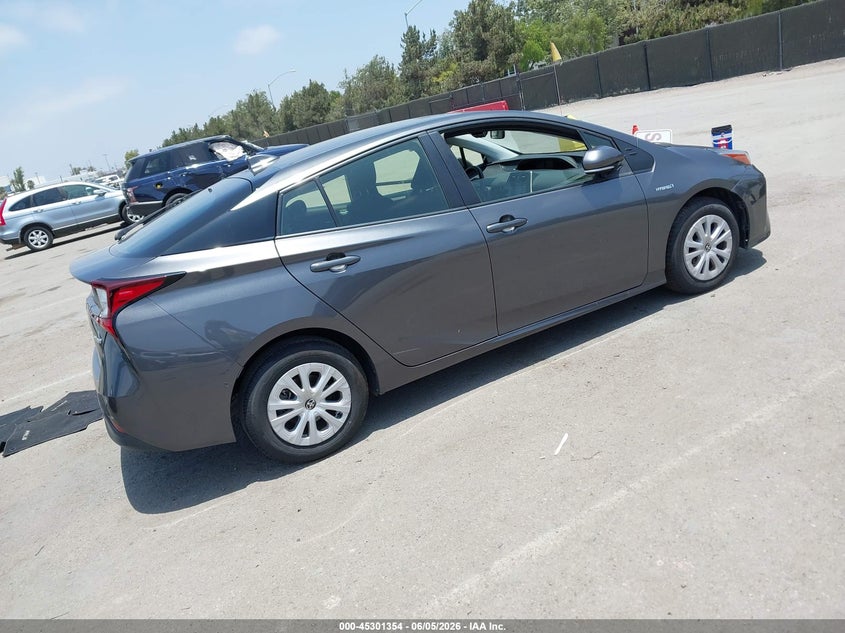 2022 Toyota Prius VIN JTDKAMFU4N3180483 IAAI salvage auction — SIDE, Salvage Title, sold $8,700 on 2026-07-20 (photo 4)