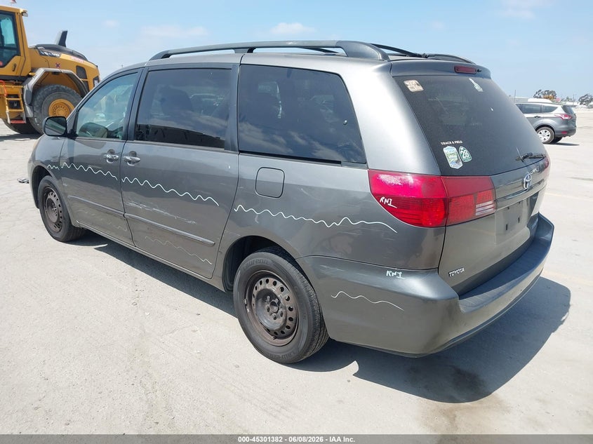 2005 Toyota Sienna VIN 5TDZA23C25S329387 IAAI salvage auction — SIDE, Salvage (California), sold $825 on 2026-07-16 (photo 3)