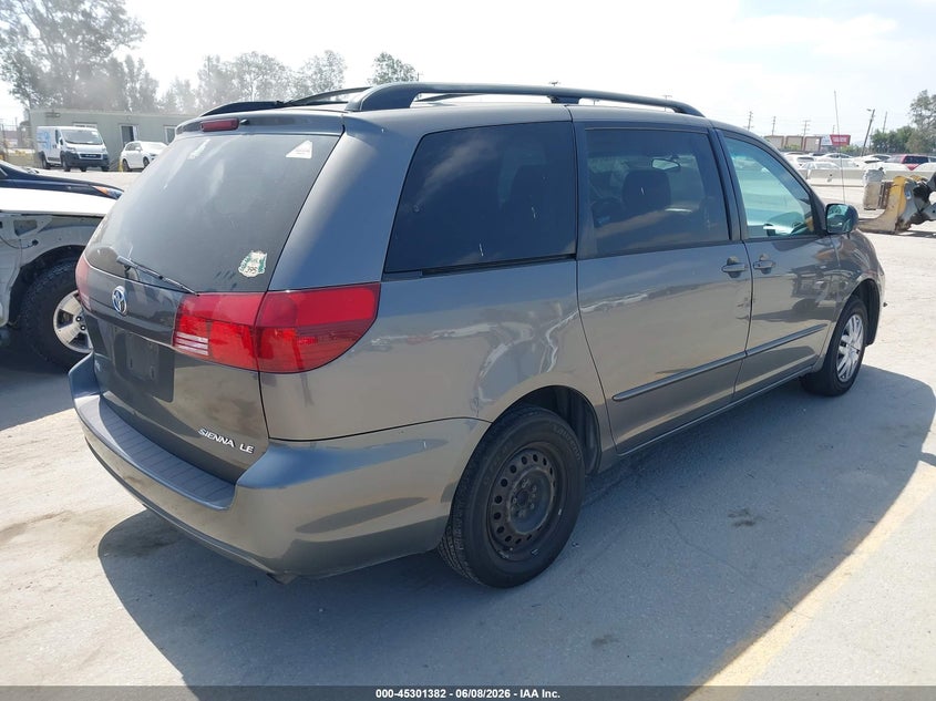 2005 Toyota Sienna VIN 5TDZA23C25S329387 IAAI salvage auction — SIDE, Salvage (California), sold $825 on 2026-07-16 (photo 4)
