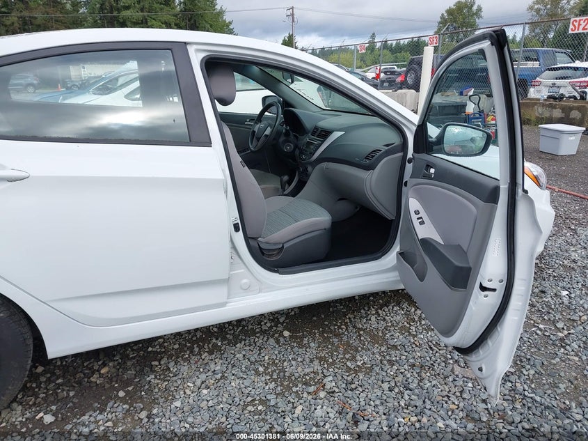 2017 Hyundai Accent VIN KMHCT4AE4HU362452 IAAI salvage auction — REAR END, Salvage Title, sold $1,100 on 2026-07-22 (photo 5)