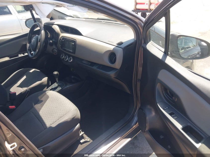 2017 Toyota Yaris VIN VNKKTUD30HA082580 IAAI salvage auction — RIGHT SIDE, Salvage Title, sold $2,000 on 2026-07-30 (photo 5)