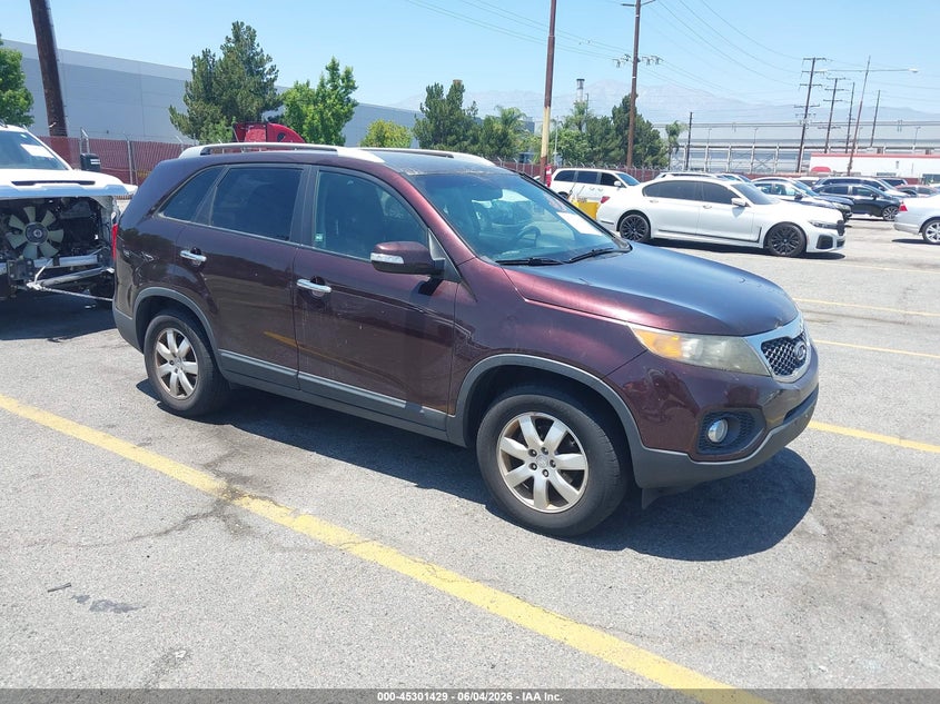 2011 Kia Sorento VIN 5XYKT4A15BG105225 IAAI salvage auction — NORMAL WEAR, Clear - Dealer Only (California), sold $950 on 2026-07-14 (photo 1)