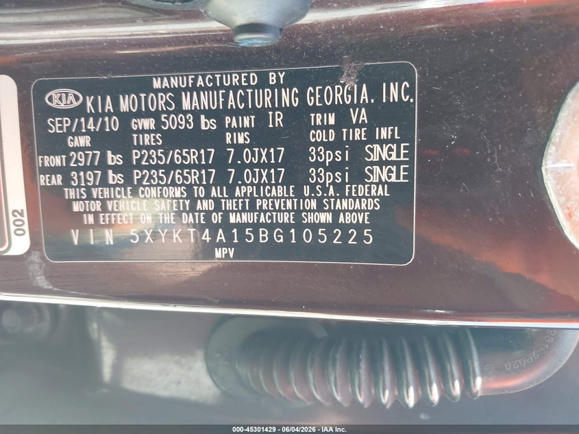 2011 Kia Sorento VIN 5XYKT4A15BG105225 IAAI salvage auction — NORMAL WEAR, Clear - Dealer Only (California), sold $950 on 2026-07-14 (photo 9)