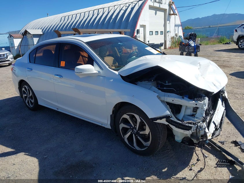 2017 Honda Accord VIN 1HGCR2F8XHA154167 IAAI salvage auction — FRONT END, Salvage Title, sold $1,875 on 2026-07-22 (photo 1)