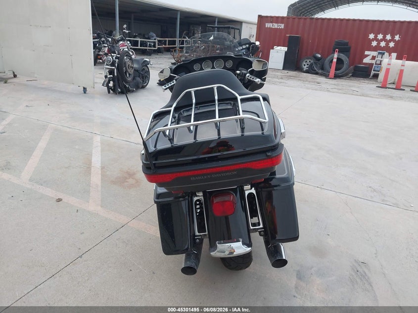2017 Harley-davidson Electra glide VIN 1HD1FCC15HB636601 IAAI salvage auction — UNKNOWN, Original (Texas), sold $1,050 on 2026-07-27 (photo 6)