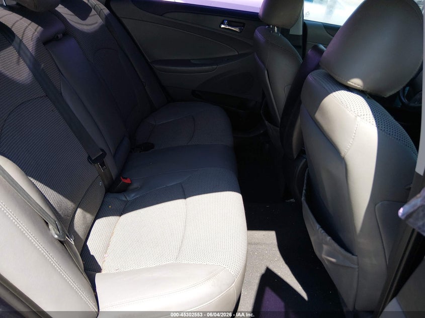 2011 Hyundai Sonata VIN 5NPEC4AC9BH117157 IAAI salvage auction — NORMAL WEAR, Original (Texas), sold $450 on 2026-07-06 (photo 8)