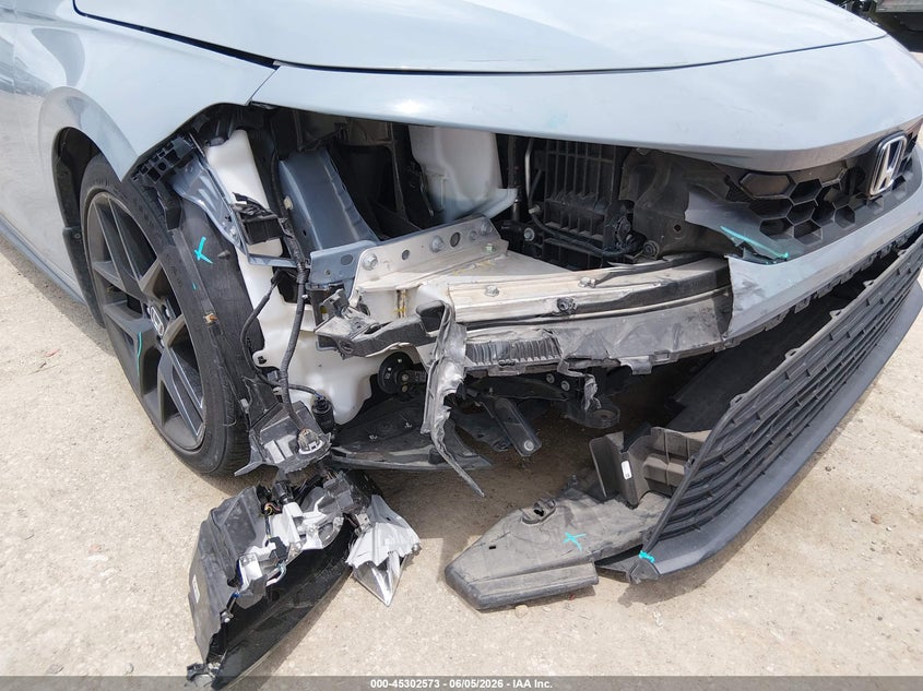 2022 Honda Civic VIN 19XFL2H84NE005918 IAAI salvage auction — RIGHT FRONT, Salvage Title, sold $5,300 on 2026-07-24 (photo 6)