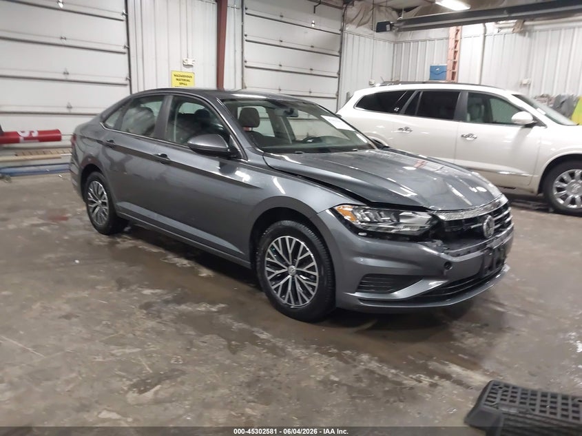 2021 Volkswagen Jetta VIN 3VWC57BU0MM043230 IAAI salvage auction — FRONT END, Salvage Title, sold $4,300 on 2026-07-10 (photo 1)