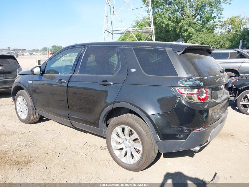 2016 Land rover Discovery sport VIN SALCR2BG5GH569360 IAAI salvage auction — REAR END, Salvage Title, sold $2,750 on 2026-07-15 (photo 3)