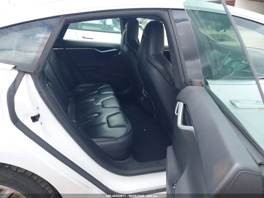 2015 Tesla Model s VIN 5YJSA1E12FF110670 IAAI salvage auction — FRONT END, Salvage Title, sold $4,500 on 2026-07-07 (photo 8)