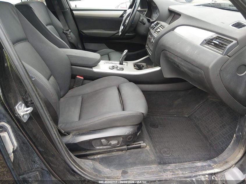 2012 BMW X3 VIN 5UXWX5C51CL725442 IAAI salvage auction — RIGHT FRONT, Salvage Title, sold $425 on 2026-07-10 (photo 5)