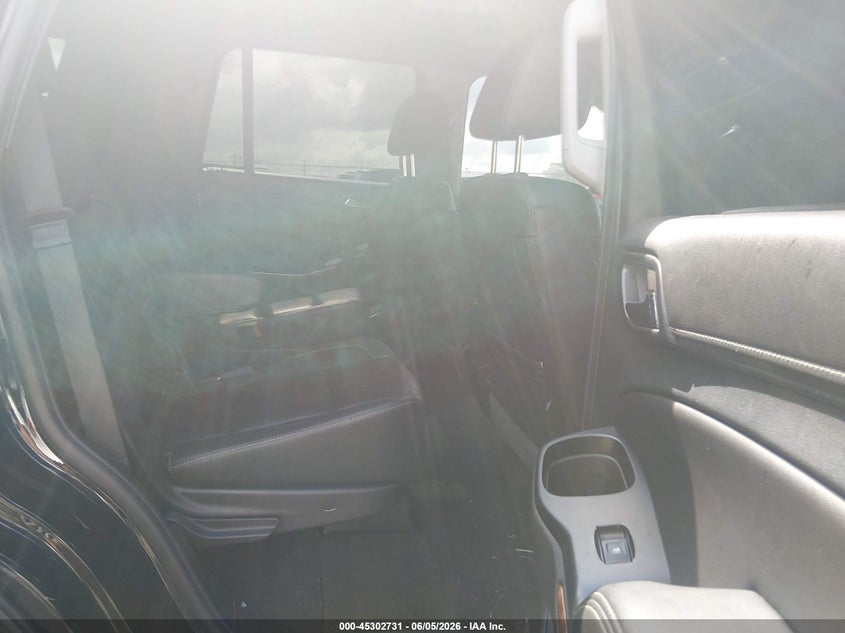 2018 Chevrolet Tahoe VIN 1GNSKCKC2JR343621 IAAI salvage auction — RIGHT SIDE, Salvage Title, sold $5,500 on 2026-07-25 (photo 8)