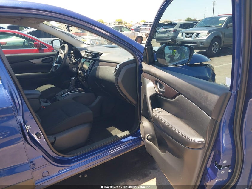2021 Nissan Rogue VIN JN1BJ1AV0MW302934 IAAI salvage auction — FRONT END, Salvage Title, sold $2,100 on 2026-07-14 (photo 5)
