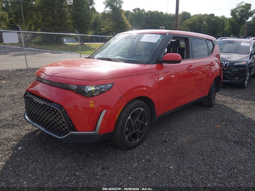 2024 Kia Soul VIN KNDJ33AUXR7231166 IAAI salvage auction — LEFT SIDE, Salvage (South Carolina), sold $4,750 on 2026-07-28 (photo 2)