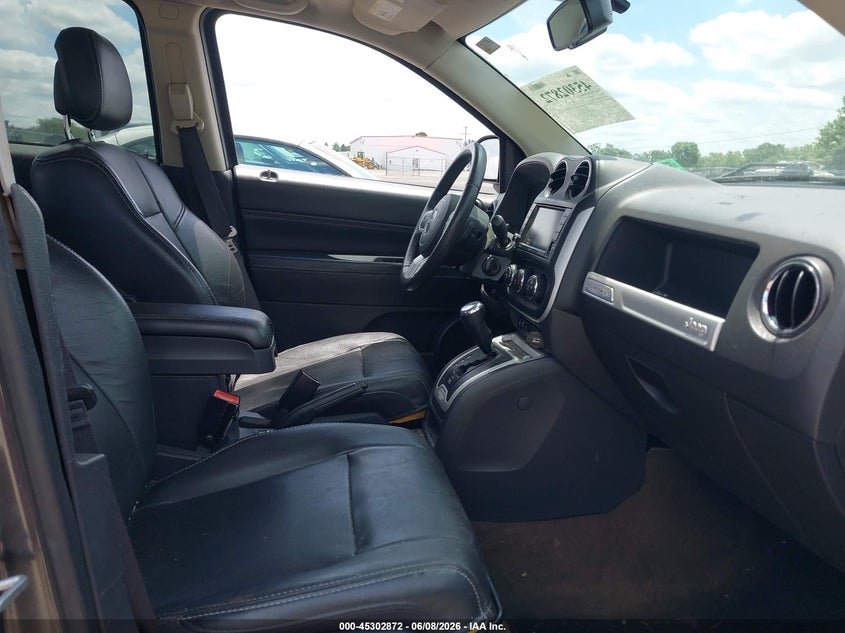 2016 Jeep Compass VIN 1C4NJDEB5GD798874 IAAI salvage auction — RIGHT SIDE, Clear (Virginia), sold $775 on 2026-08-08 (photo 5)