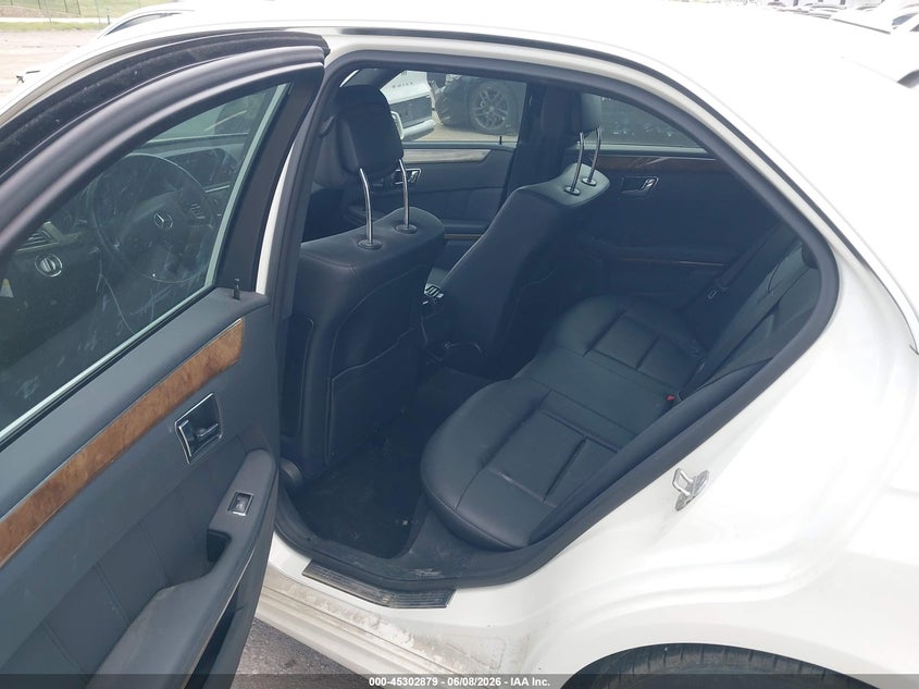 2010 Mercedes-benz E-klasse VIN WDDHF5GBXAA235691 IAAI salvage auction — FRONT END, Original (Texas), sold $1,400 on 2026-07-28 (photo 8)