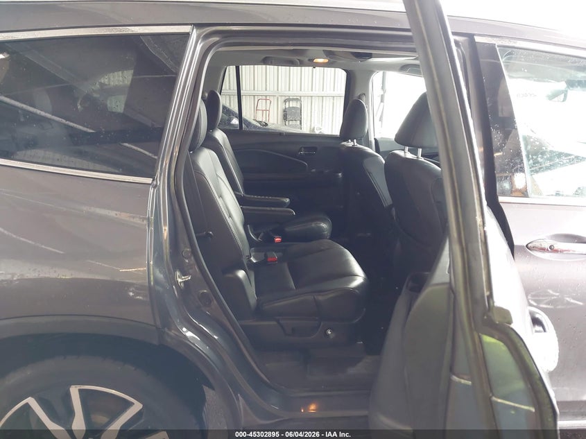 2019 Honda Pilot VIN 5FNYF6H06KB069062 IAAI salvage auction — FRONT END, Salvage Title, sold $6,700 on 2026-07-09 (photo 8)