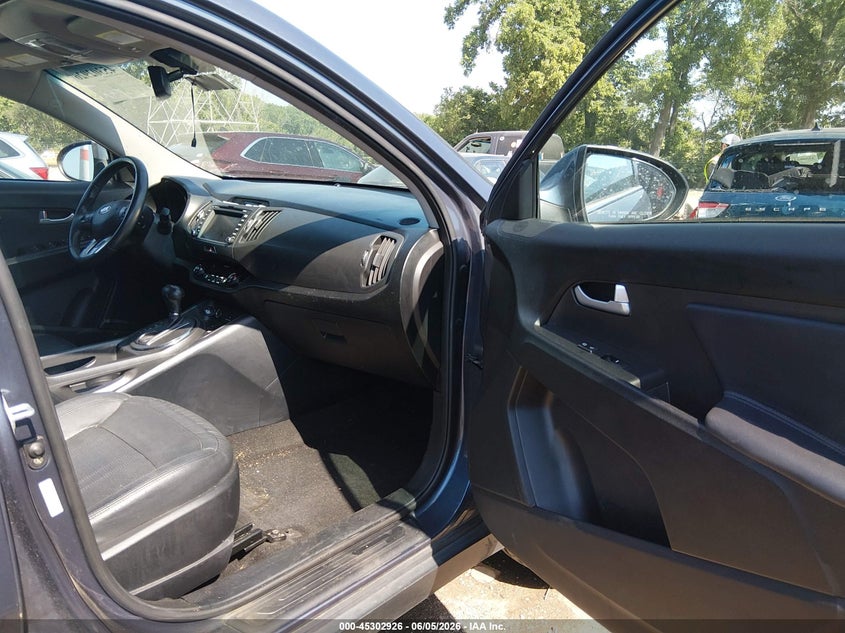 2013 Kia Sportage VIN KNDPCCA20D7513513 IAAI salvage auction — RIGHT SIDE, Salvage Title, sold $2,000 on 2026-07-22 (photo 5)