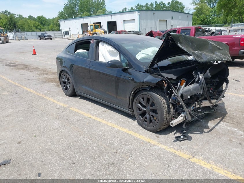 2022 Tesla Model x VIN 7SAXCDE55NF340578 IAAI salvage auction — FRONT END, Scrap (Michigan), sold $9,750 on 2026-07-30 (photo 1)