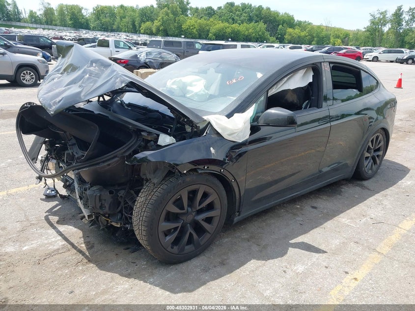 2022 Tesla Model x VIN 7SAXCDE55NF340578 IAAI salvage auction — FRONT END, Scrap (Michigan), sold $9,750 on 2026-07-30 (photo 2)