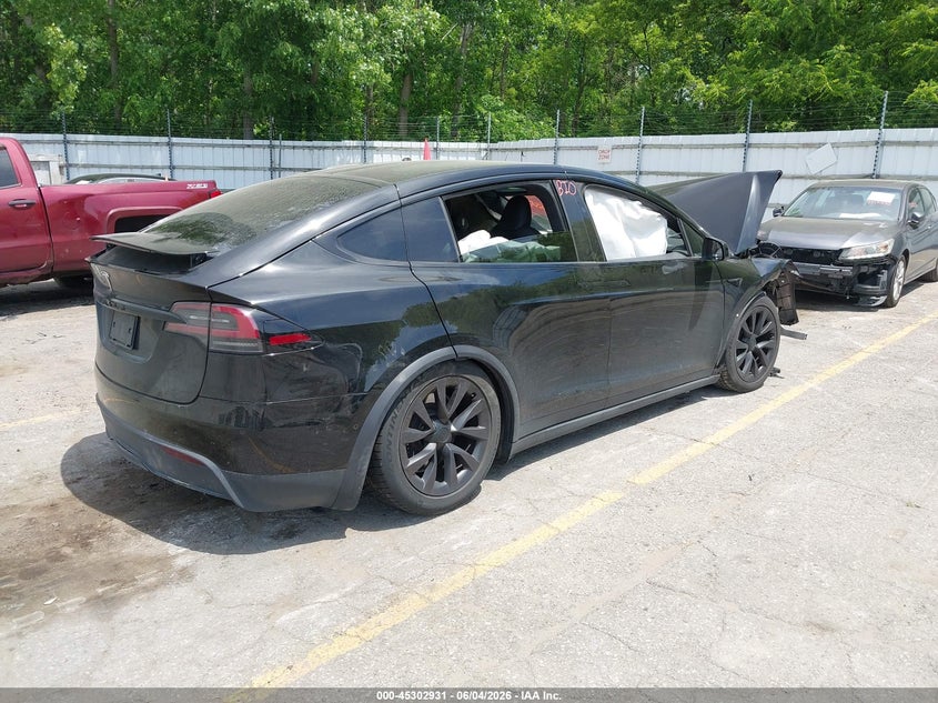 2022 Tesla Model x VIN 7SAXCDE55NF340578 IAAI salvage auction — FRONT END, Scrap (Michigan), sold $9,750 on 2026-07-30 (photo 4)
