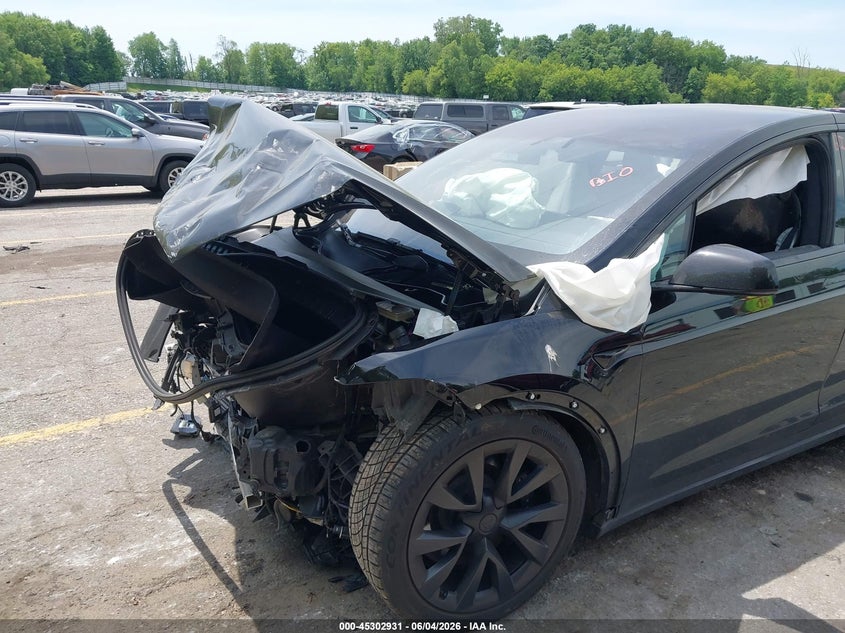 2022 Tesla Model x VIN 7SAXCDE55NF340578 IAAI salvage auction — FRONT END, Scrap (Michigan), sold $9,750 on 2026-07-30 (photo 6)